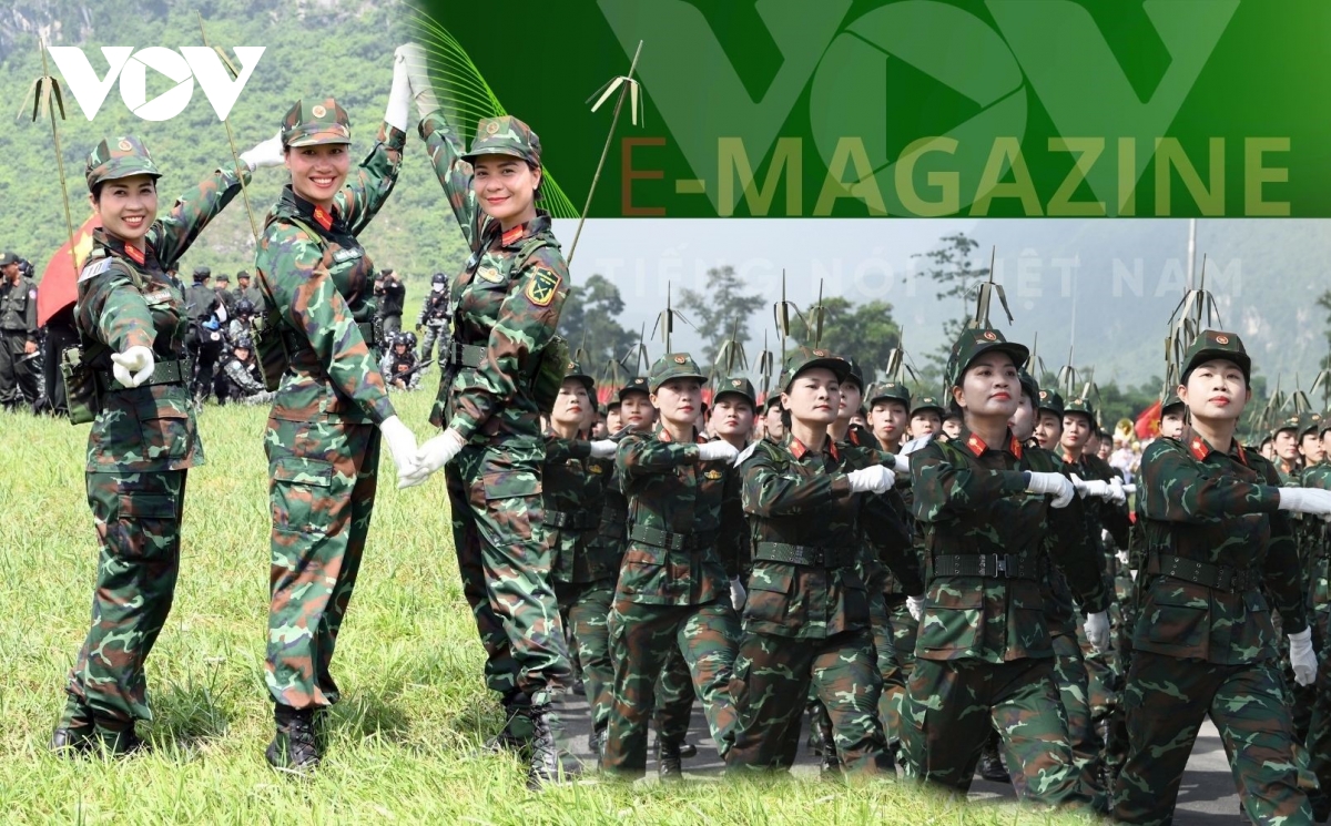 Những nữ quân nhân tự hào 3 lần sải bước trong lễ diễu binh quốc gia